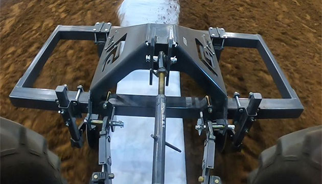 Reddick's RMC-105 Mulch Lifter