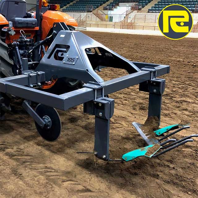 Reddick Equipment's RMC-105 Mulch Lifter Reddick Equipment's RMC-105 Mulch Lifter